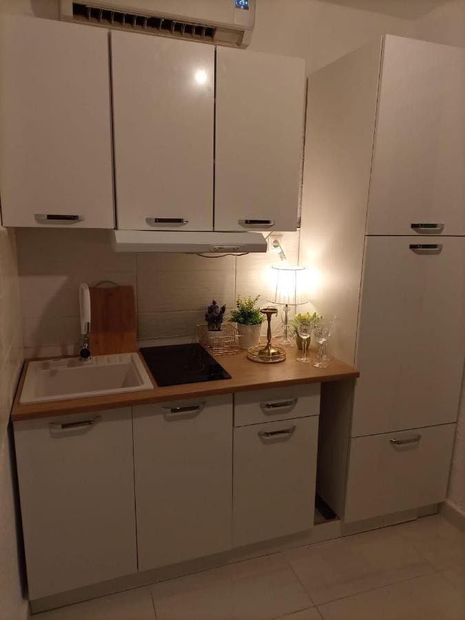 Apartment Jozefina Пореч Экстерьер фото
